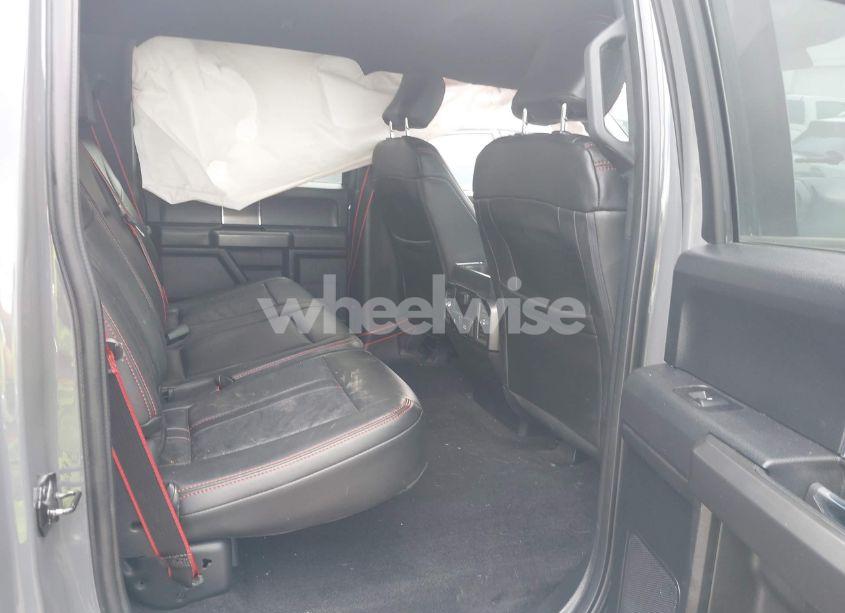 Photo 8 of 2018 Ford F-150 XLT (VIN 1FTFW1EG1JFB58964)