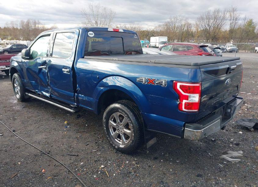 Photo 3 of 2018 Ford F-150 XLT (VIN 1FTFW1EG1JKG00262)