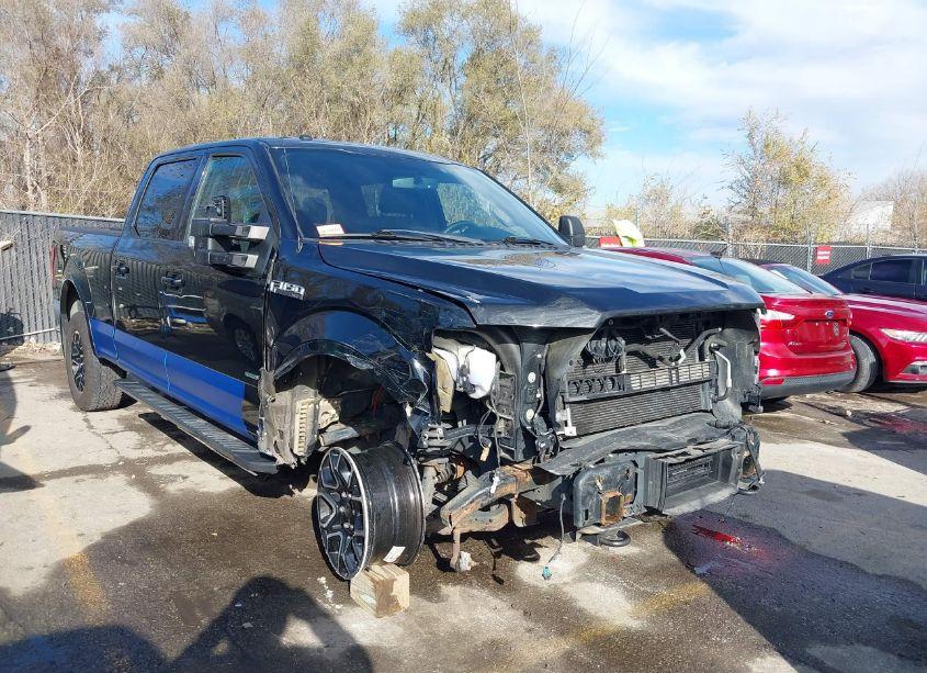 2016 Ford F-150 XLT (VIN 1FTFW1EG2GFC92813) main photo