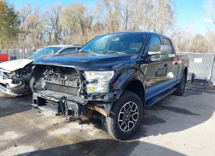 Photo 2 of 2016 Ford F-150 XLT (VIN 1FTFW1EG2GFC92813)