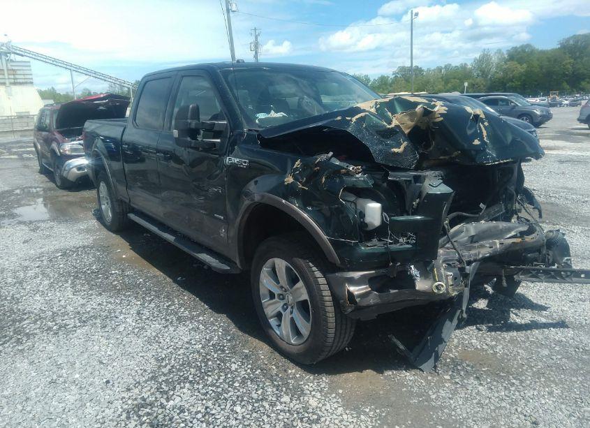 2016 Ford F-150 LARIAT (VIN 1FTFW1EG2GKE27540) main photo