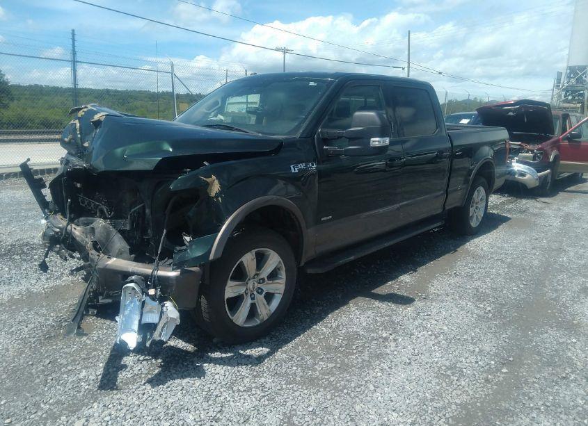 Photo 2 of 2016 Ford F-150 LARIAT (VIN 1FTFW1EG2GKE27540)