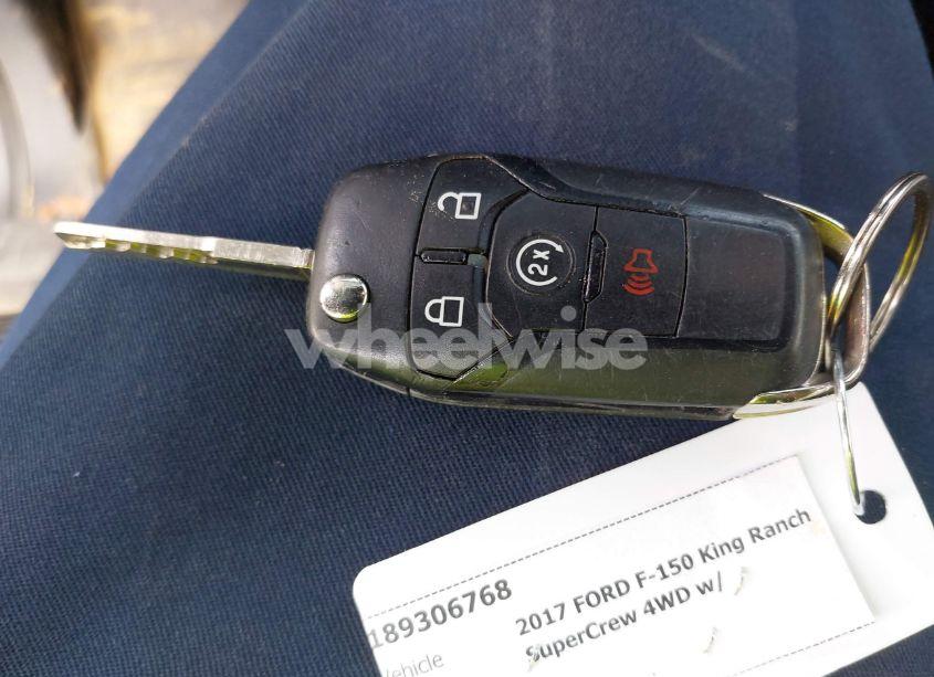 Photo 11 of 2017 Ford F-150 XLT (VIN 1FTFW1EG2HFB69725)