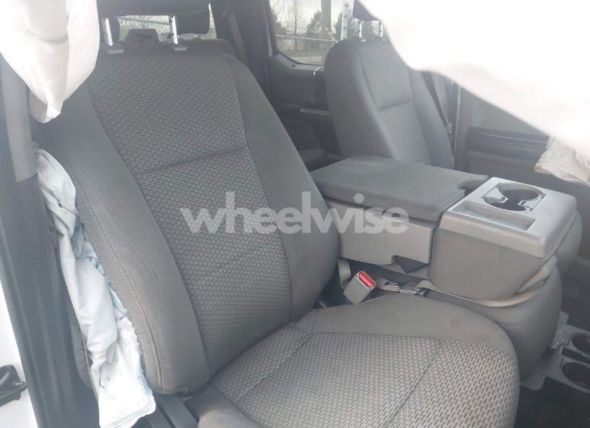 Photo 5 of 2015 Ford F-150 XLT (VIN 1FTFW1EG3FFC39052)