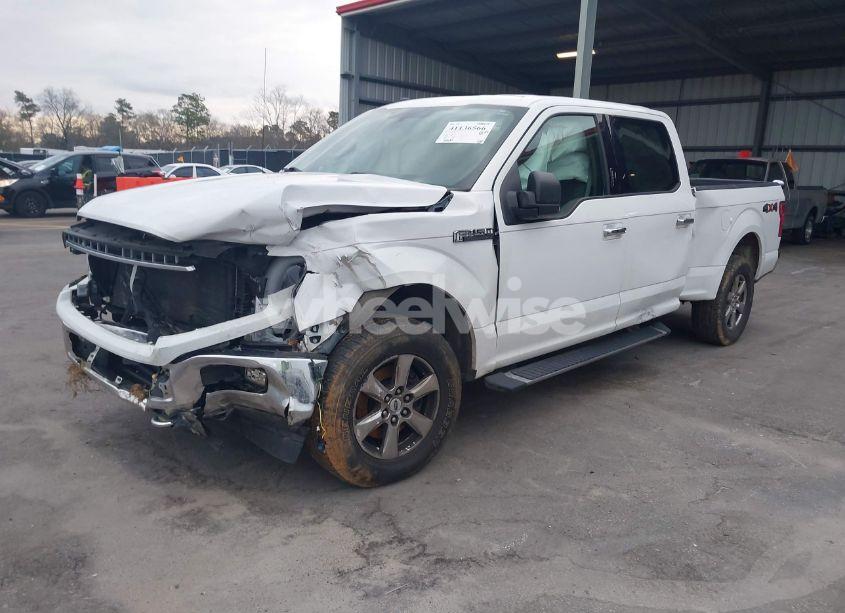 Photo 2 of 2018 Ford F-150 XLT (VIN 1FTFW1EG5JFE34983)