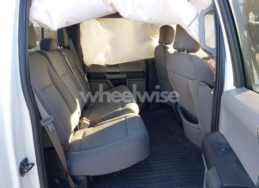 Photo 8 of 2018 Ford F-150 XLT (VIN 1FTFW1EG5JFE34983)