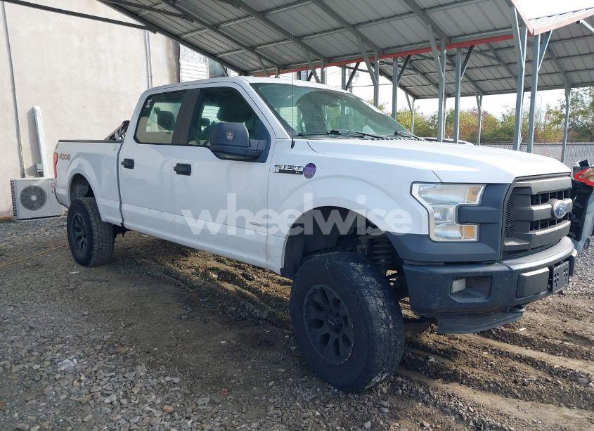 2015 Ford F-150 XL (VIN 1FTFW1EG6FKD22286) main photo
