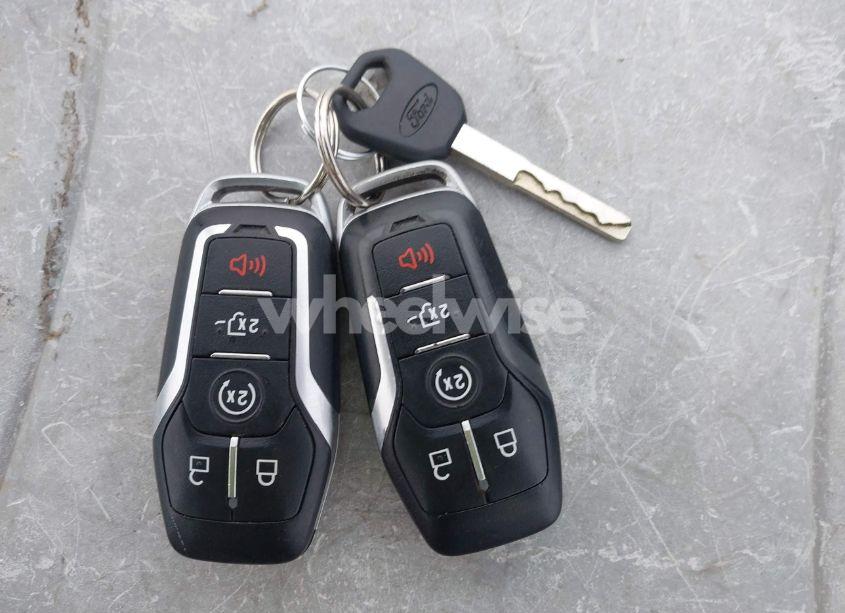 Photo 11 of 2017 Ford F-150 LARIAT (VIN 1FTFW1EG6HFC68886)