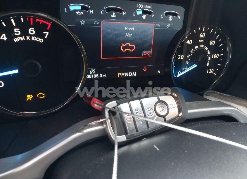 Photo 11 of 2018 Ford F-150 LARIAT (VIN 1FTFW1EG6JFC17281)