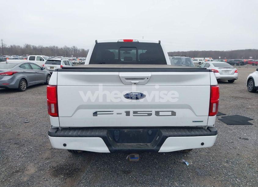 Photo 16 of 2018 Ford F-150 LARIAT (VIN 1FTFW1EG6JFC17281)