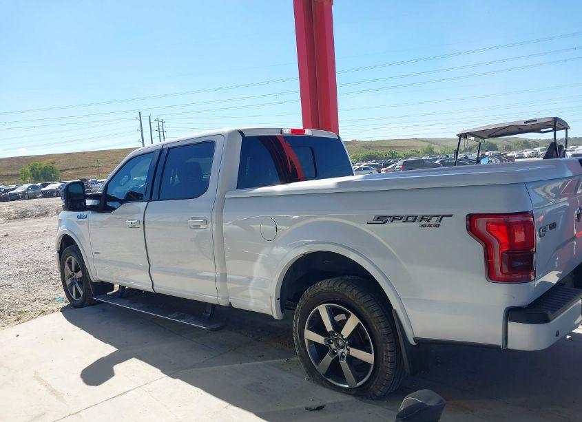 Photo 14 of 2016 Ford F-150 LARIAT (VIN 1FTFW1EG7GFB14931)