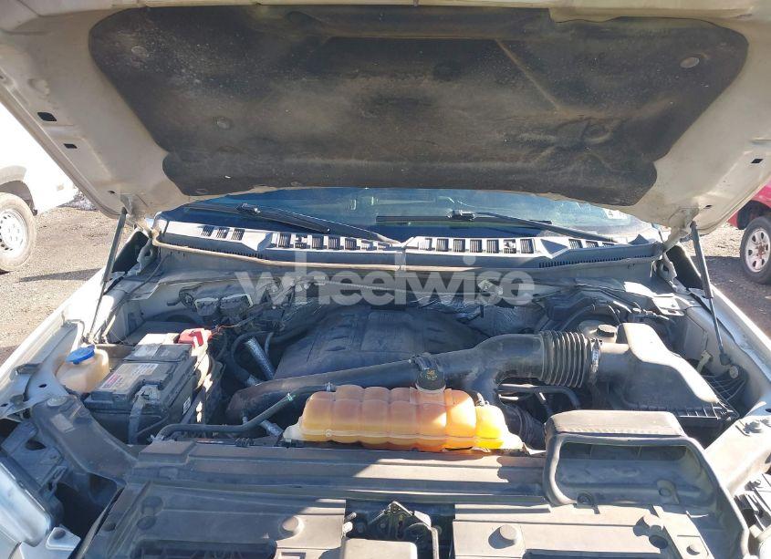 Photo 10 of 2016 Ford F-150 LARIAT (VIN 1FTFW1EG7GFB68083)