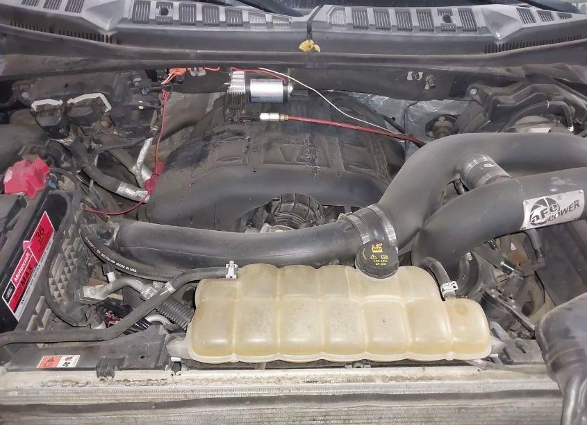 Photo 10 of 2016 Ford F-150 XLT (VIN 1FTFW1EG8GFA69935)