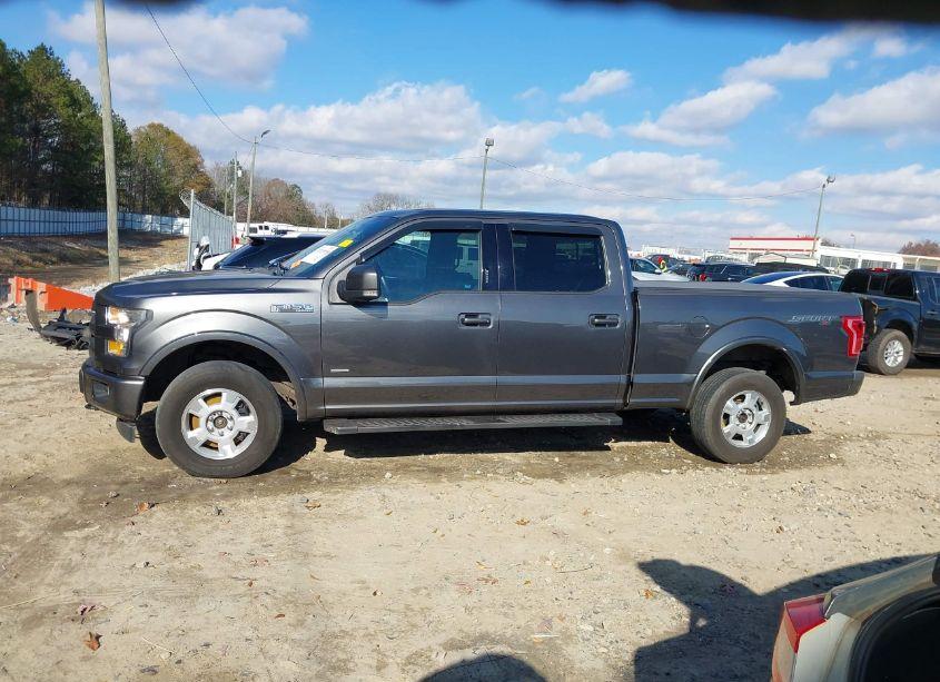 Photo 14 of 2017 Ford F-150 LARIAT (VIN 1FTFW1EG9HFC53234)