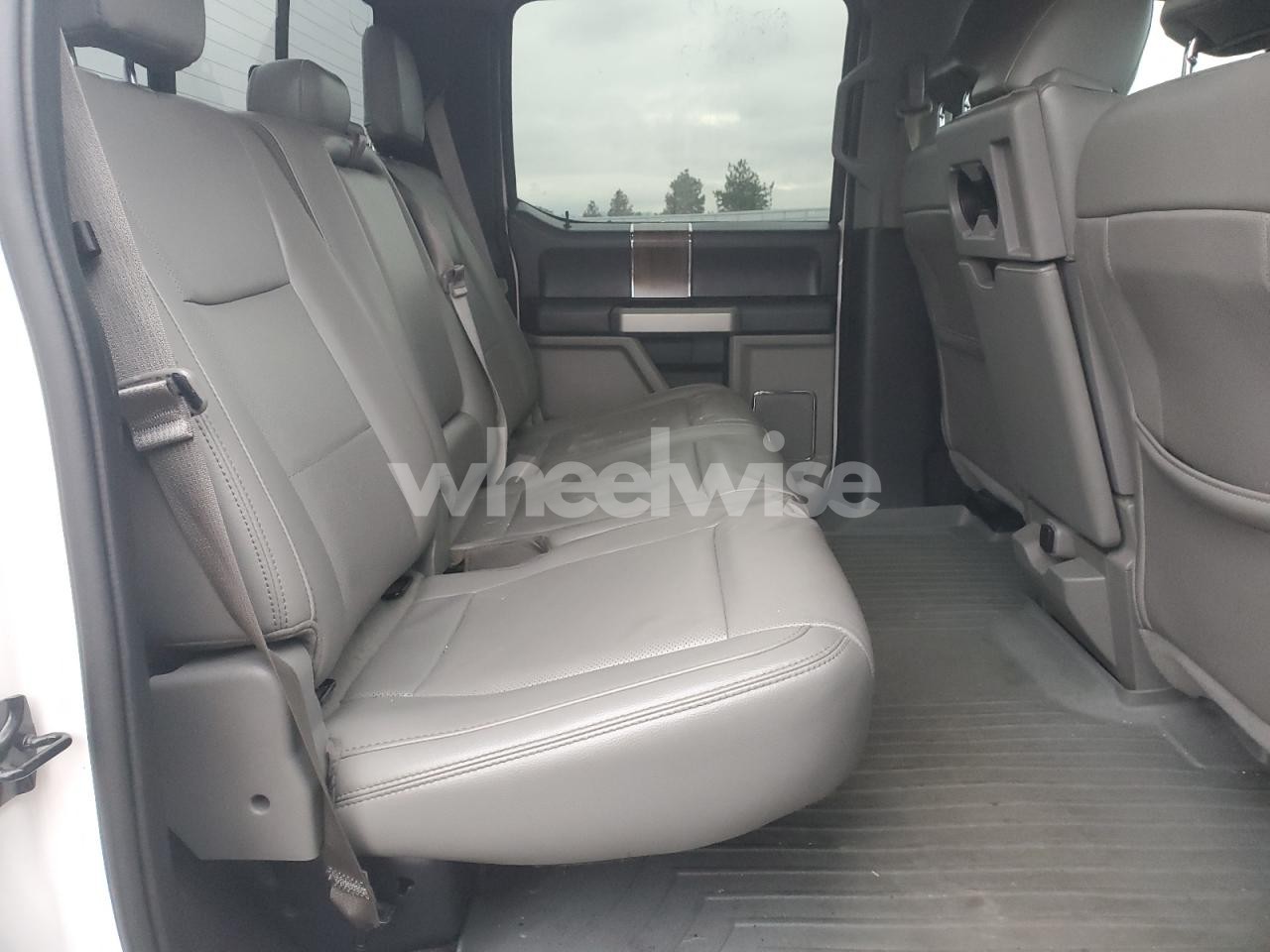 Photo 10 of 2017 FORD F150 SUPERCREW (VIN 1FTFW1EG9HKC91246)