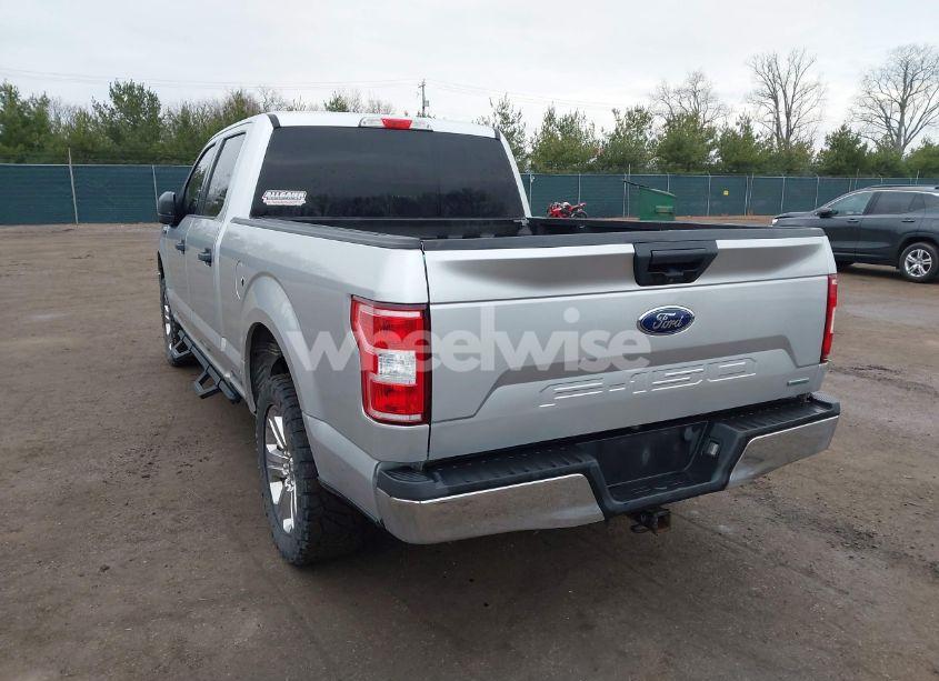 Photo 3 of 2018 Ford F-150 XLT (VIN 1FTFW1EG9JFC31871)