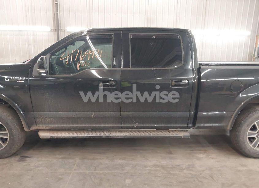 Photo 15 of 2015 Ford F-150 LARIAT (VIN 1FTFW1EGXFFA39852)