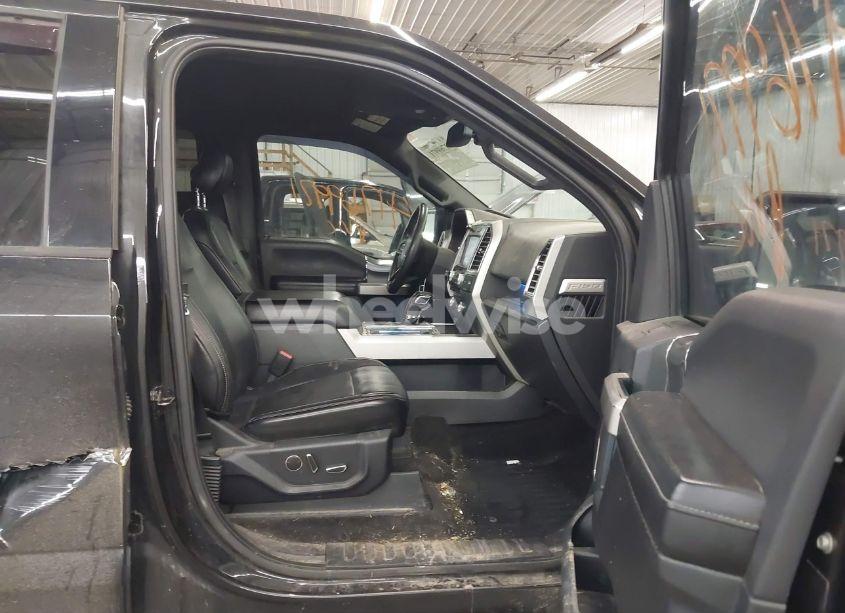 Photo 5 of 2015 Ford F-150 LARIAT (VIN 1FTFW1EGXFFA39852)