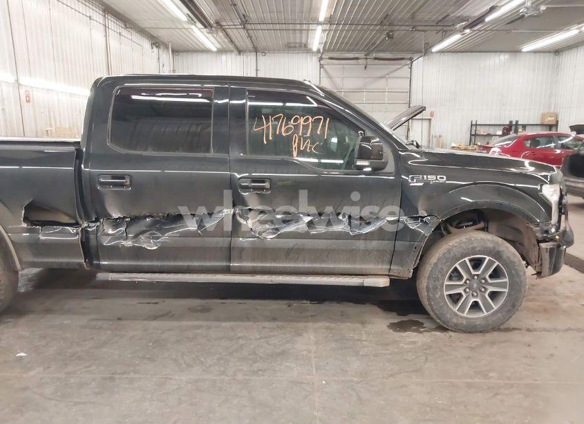 Photo 6 of 2015 Ford F-150 LARIAT (VIN 1FTFW1EGXFFA39852)