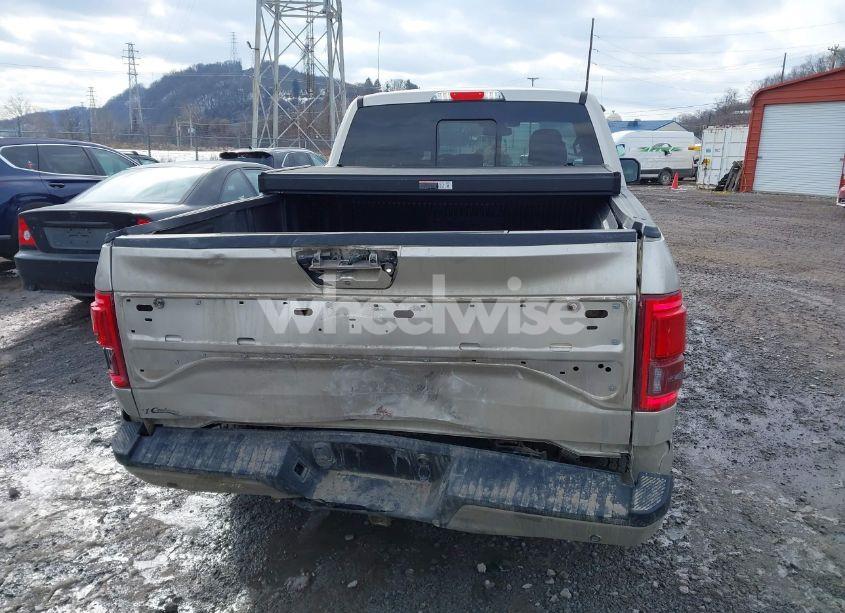 Photo 17 of 2017 Ford F-150 PLATINUM (VIN 1FTFW1EGXHFA72921)