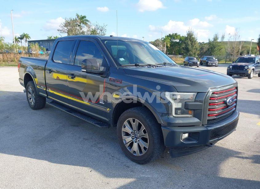 2017 Ford F-150 LARIAT (VIN 1FTFW1EGXHFA91825) main photo