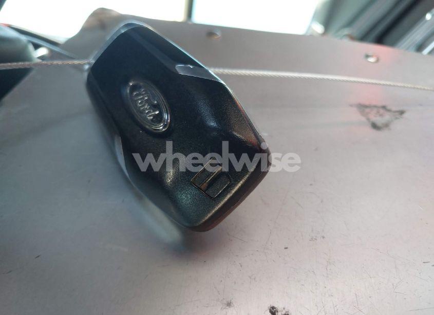 Photo 11 of 2017 Ford F-150 LARIAT (VIN 1FTFW1EGXHFA91825)