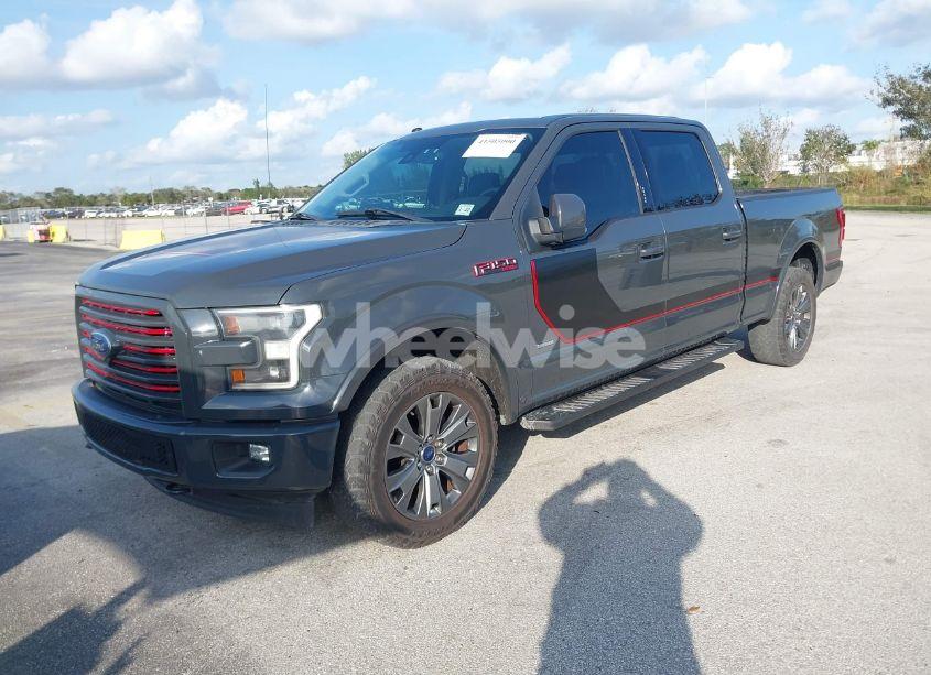 Photo 2 of 2017 Ford F-150 LARIAT (VIN 1FTFW1EGXHFA91825)