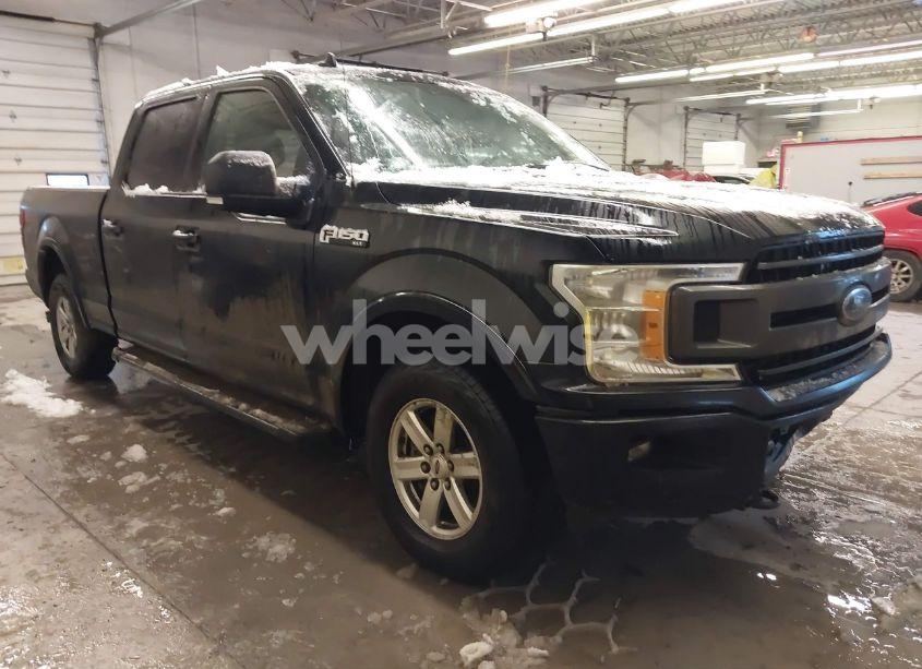 2018 Ford F-150 XLT (VIN 1FTFW1EGXJFA74691) main photo