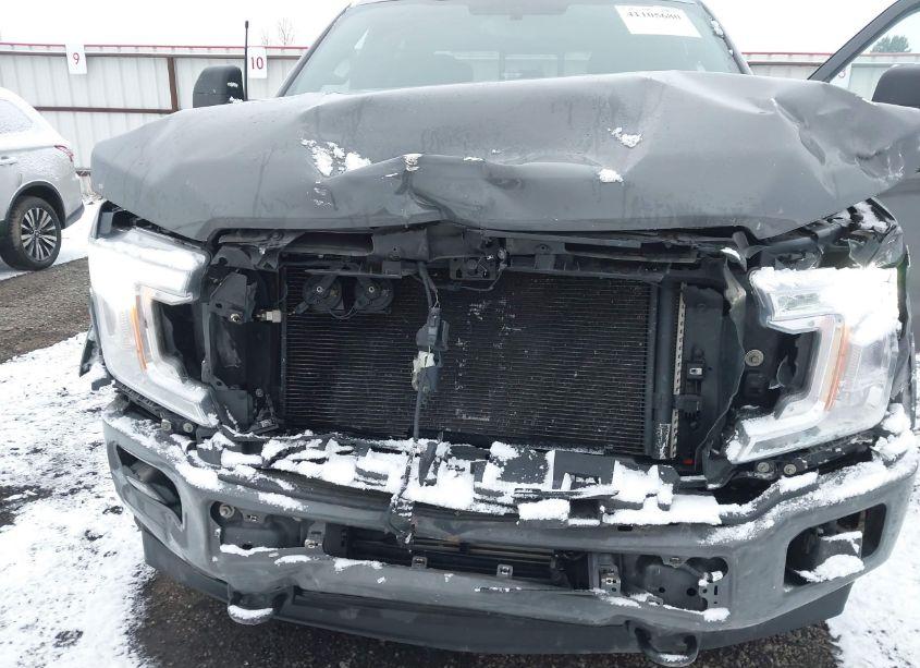 Photo 6 of 2018 Ford F-150 LARIAT (VIN 1FTFW1EGXJFB12534)