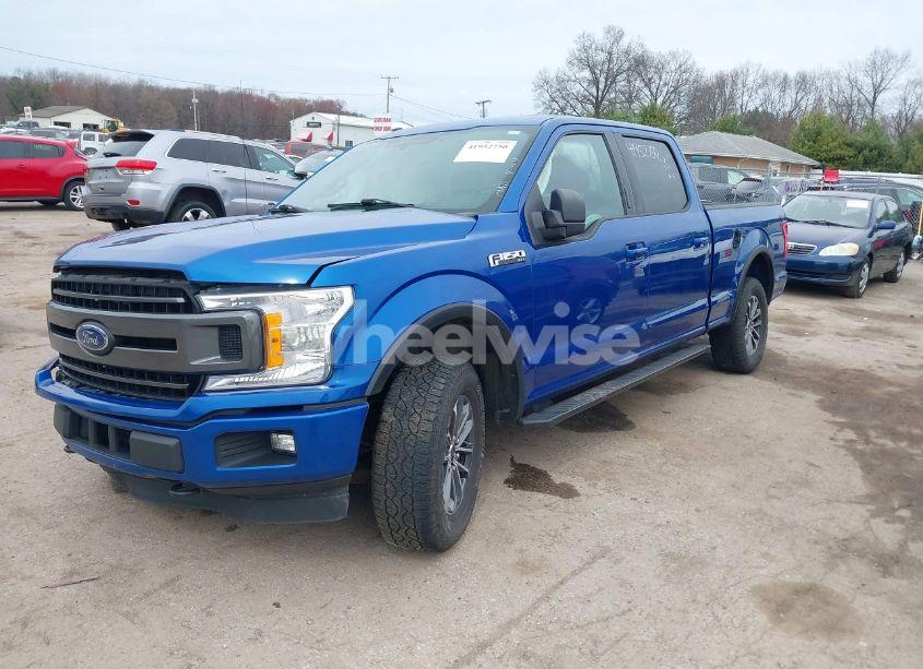 Photo 2 of 2018 Ford F-150 XLT (VIN 1FTFW1EGXJKD79566)