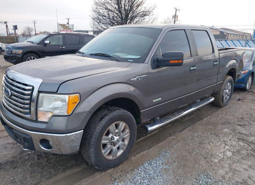 Photo 2 of 2011 Ford F-150 XLT (VIN 1FTFW1ET0BFA66839)