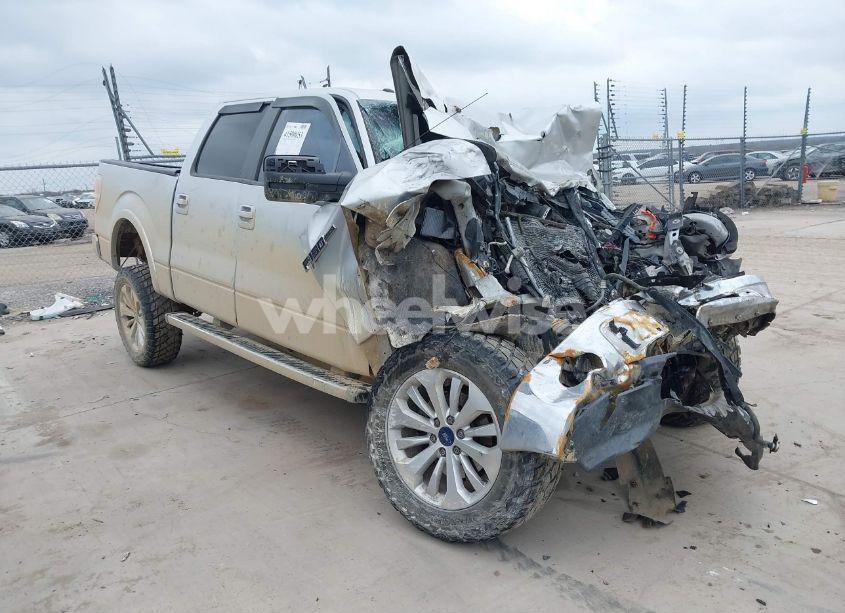 2011 Ford F-150 LARIAT (VIN 1FTFW1ET0BFB09849) main photo