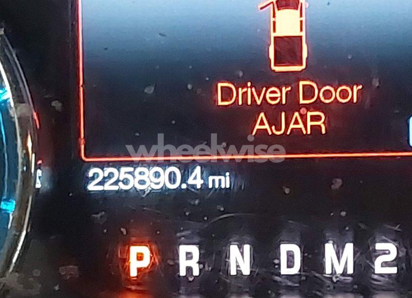 Photo 16 of 2011 Ford F-150 LARIAT (VIN 1FTFW1ET0BKE21595)