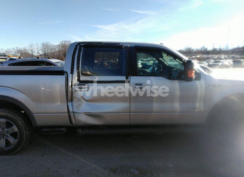 Photo 13 of 2013 Ford F-150 FX4 (VIN 1FTFW1ET0DFC25216)