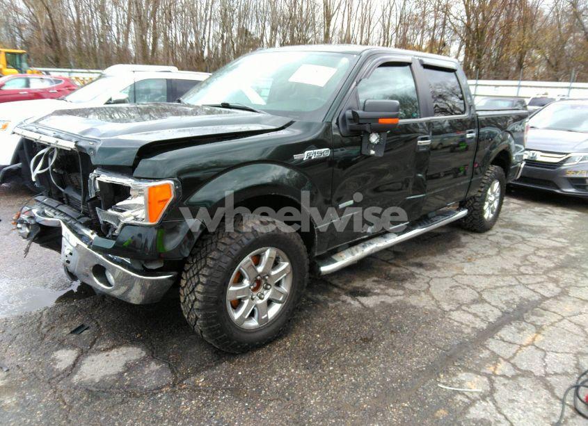 Photo 2 of 2013 Ford F-150 XLT (VIN 1FTFW1ET0DFD01694)