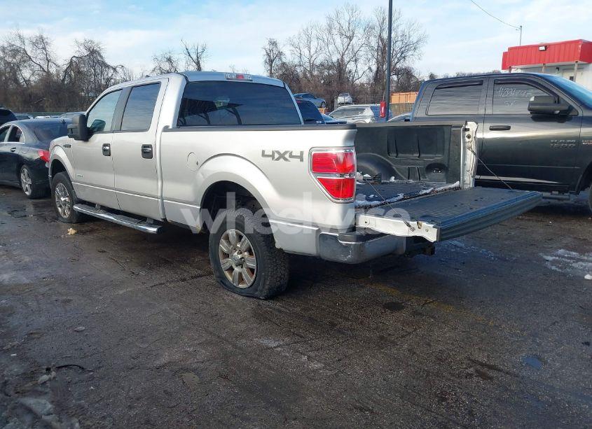 Photo 3 of 2011 Ford F-150 XLT (VIN 1FTFW1ET1BFC99323)