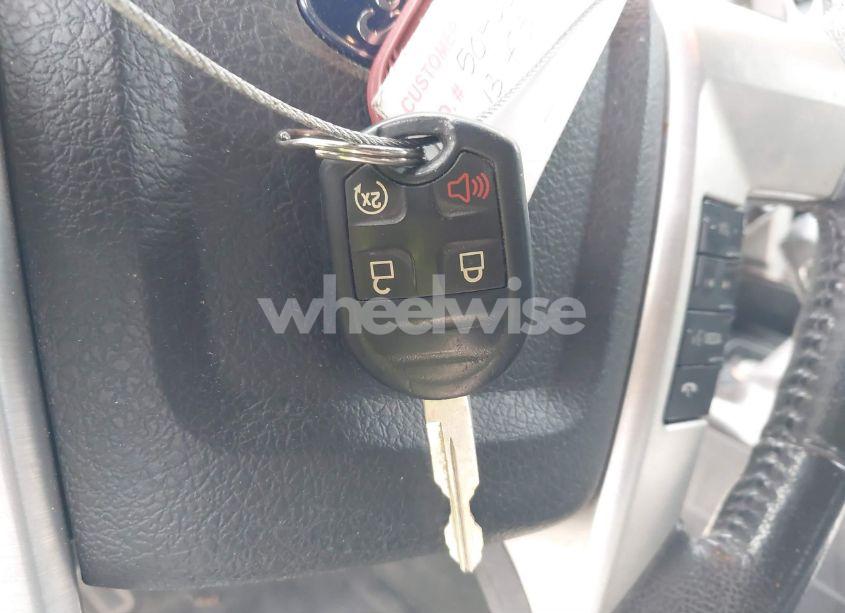 Photo 11 of 2013 Ford F-150 PLATINUM (VIN 1FTFW1ET1DFD83953)