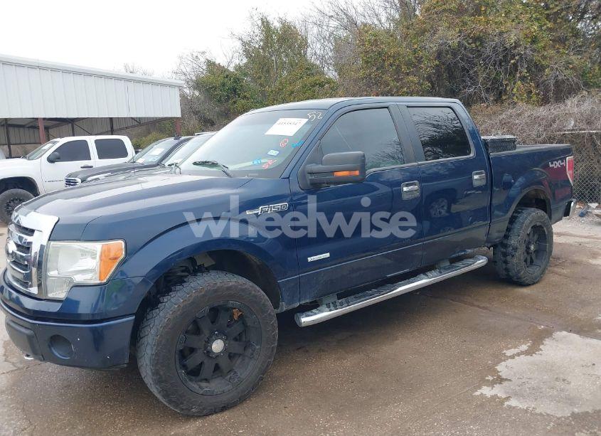 Photo 2 of 2013 Ford F-150 XLT (VIN 1FTFW1ET1DKD94071)