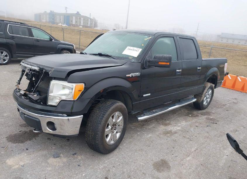 Photo 2 of 2013 Ford F-150 XLT (VIN 1FTFW1ET1DKE74521)