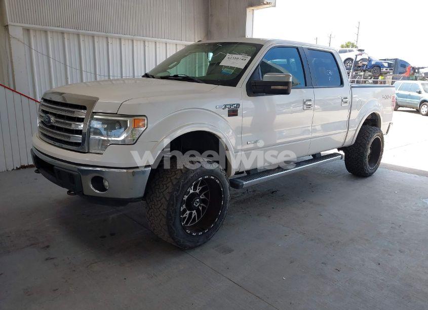 Photo 2 of 2014 Ford F-150 LARIAT (VIN 1FTFW1ET1EFA34910)