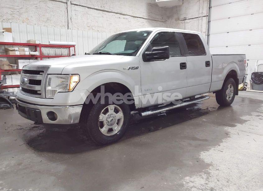 Photo 2 of 2014 Ford F-150 XLT (VIN 1FTFW1ET1EFB62211)