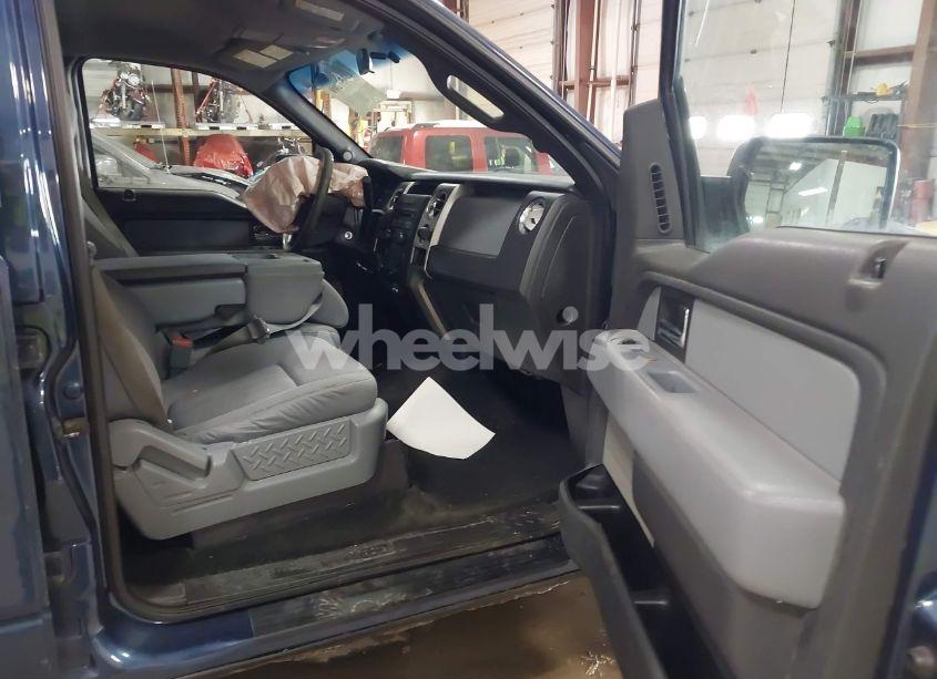 Photo 5 of 2013 Ford F-150 XLT (VIN 1FTFW1ET2DFD36009)