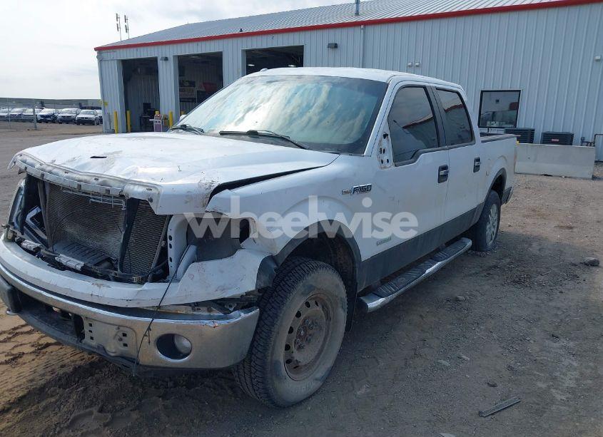 Photo 2 of 2014 Ford F-150 XLT (VIN 1FTFW1ET2EKG20765)