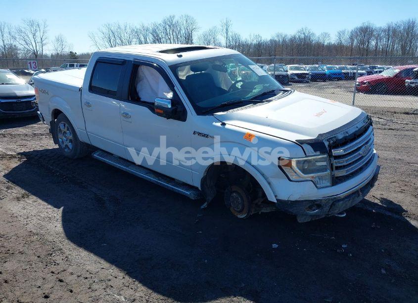 2014 Ford F-150 LARIAT (VIN 1FTFW1ET2EKG40109) main photo