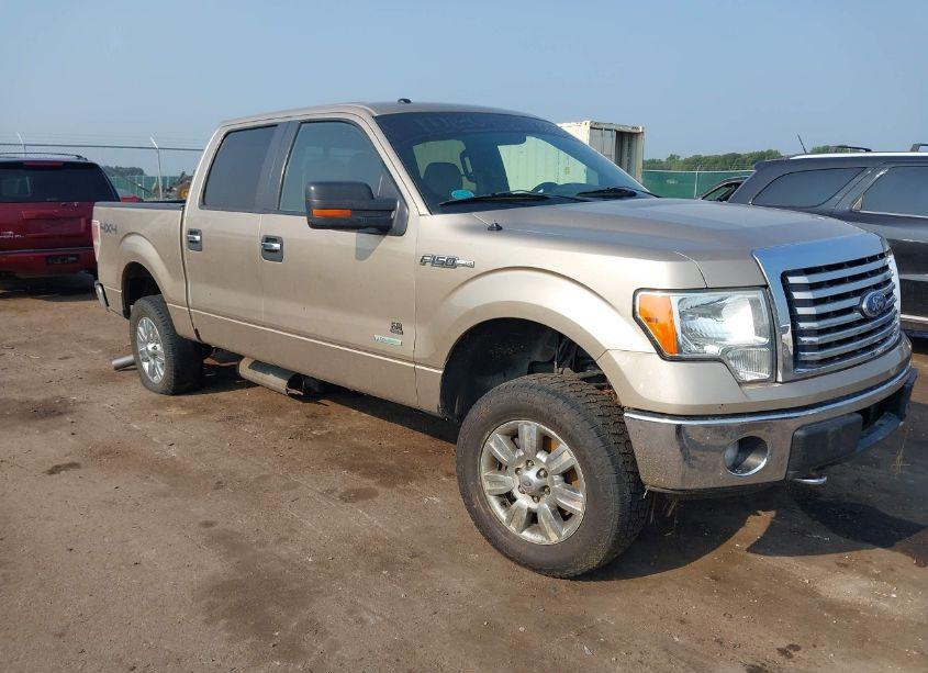 2011 Ford F-150 XLT (VIN 1FTFW1ET3BFC92101) main photo