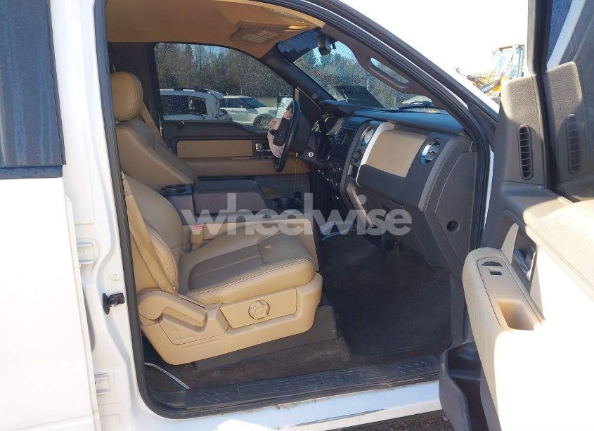 Photo 5 of 2014 Ford F-150 XLT (VIN 1FTFW1ET3EKG29555)