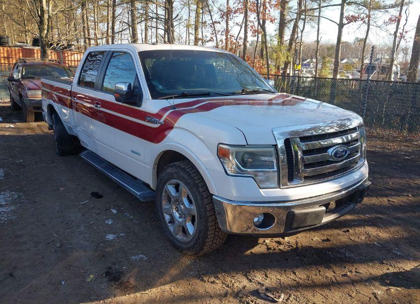 2013 Ford F-150 LARIAT (VIN 1FTFW1ET4DFB92253) main photo