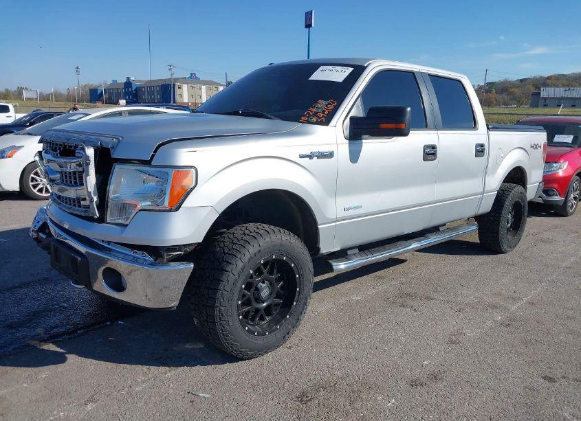 Photo 2 of 2013 Ford F-150 XLT (VIN 1FTFW1ET4DKF14333)