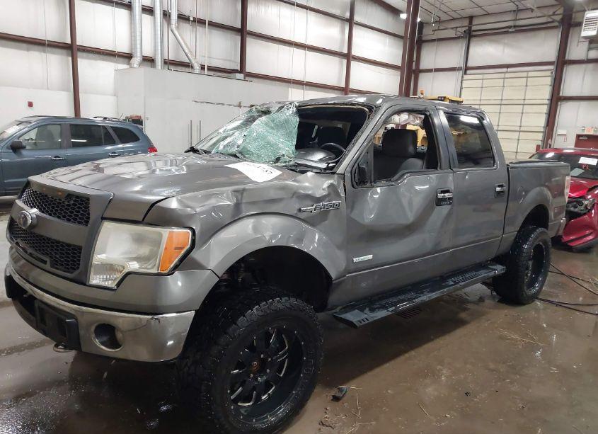 Photo 2 of 2014 Ford F-150 FX4/KING RANCH/LARIAT/LIMITED/PLATINUM/XL/XLT (VIN 1FTFW1ET4EFB86034)