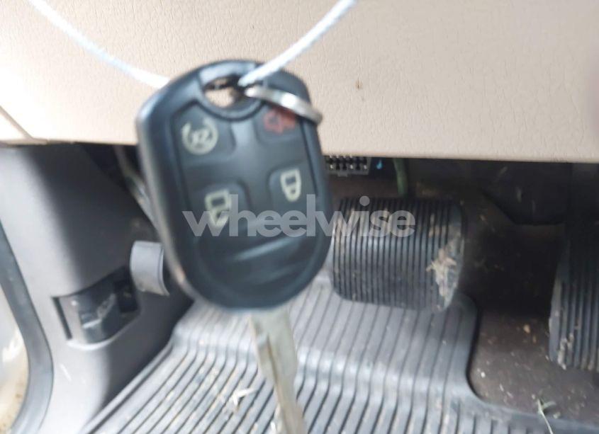 Photo 11 of 2012 Ford F-150 LARIAT (VIN 1FTFW1ET5CKE02607)